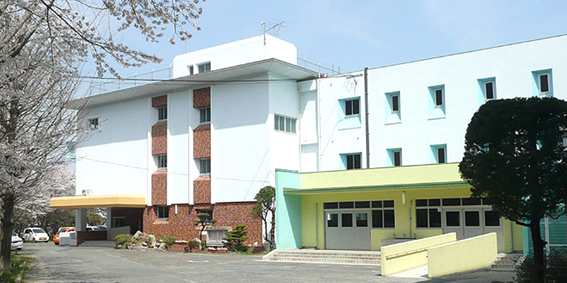 立岩小学校